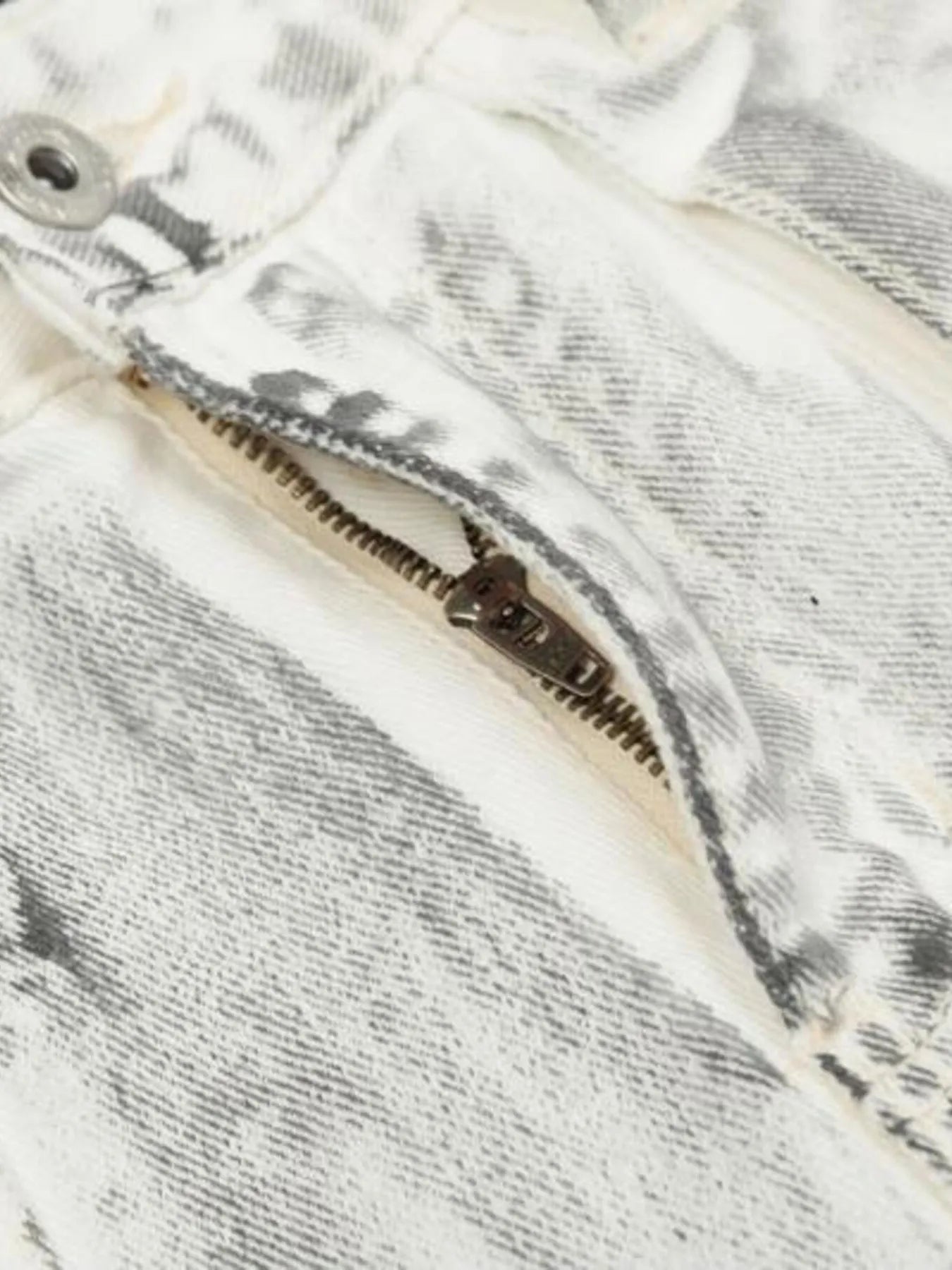 4617c2b3940d49bdb1b874ae4885f467-Max-Origin