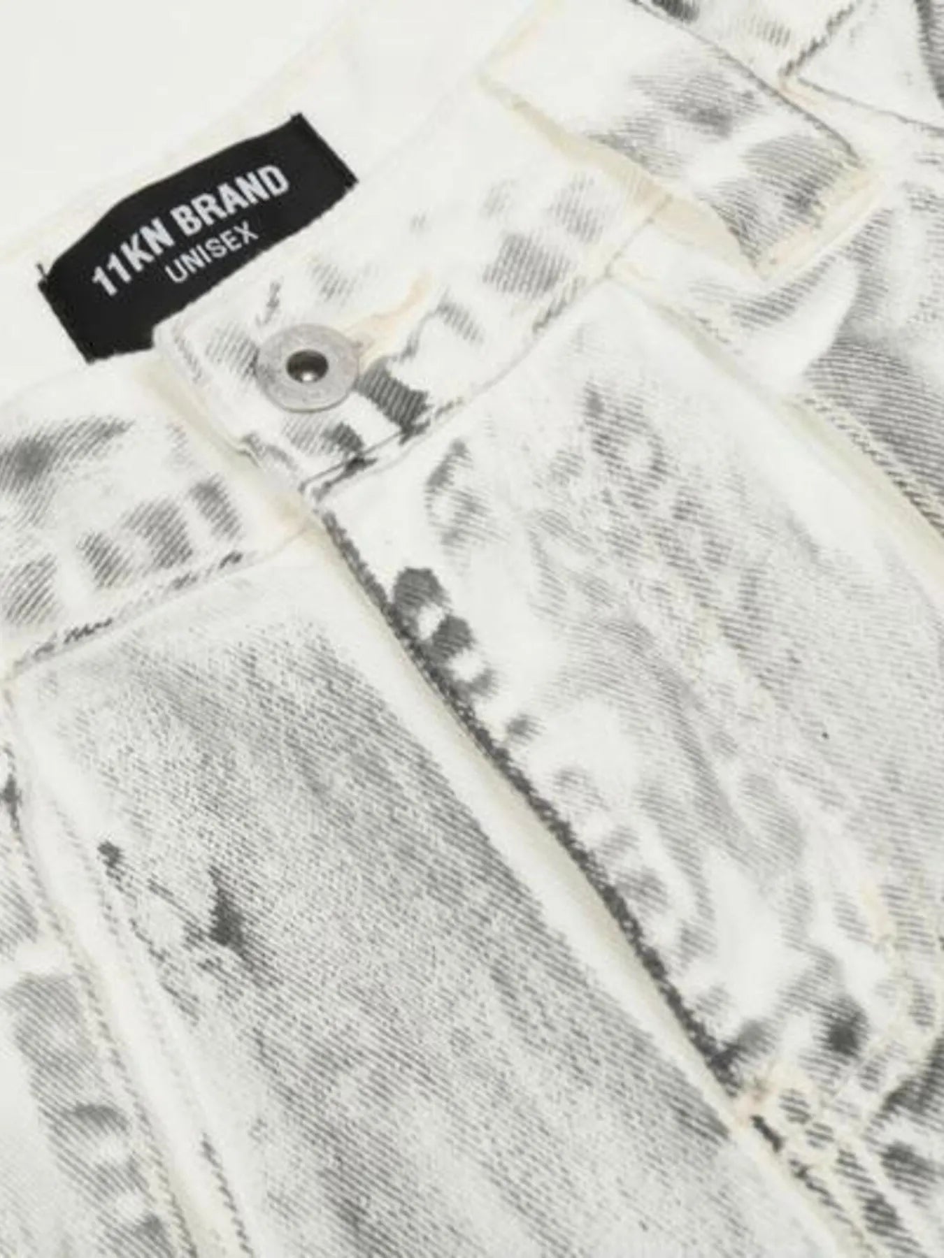 94e6c13bbc0147288ea804042b830b70-Max-Origin