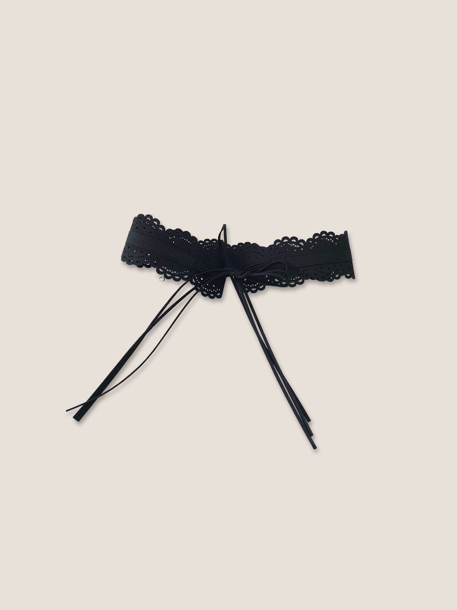 Lace-Trimmed Waist Cincher Belt