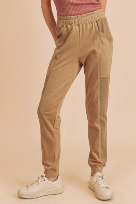 Aemi + Co Elastic Waist Joggers with Pockets - S. M. & Co.