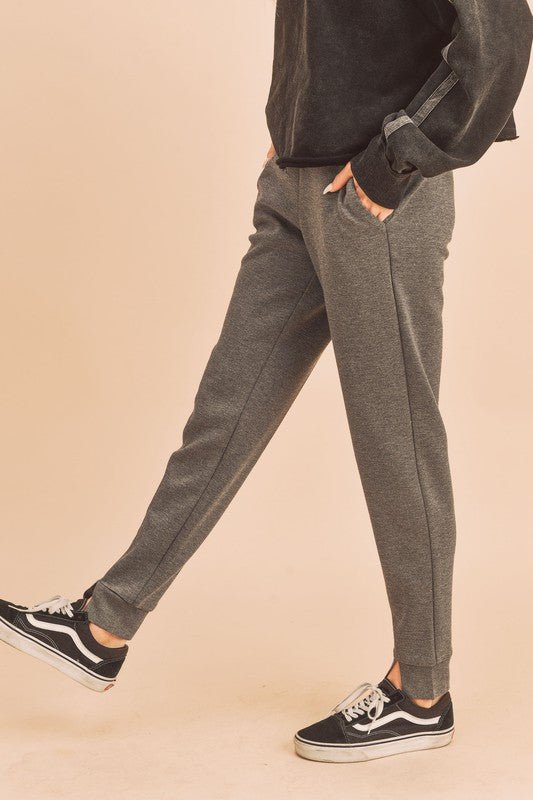 Aemi + Co Elastic Waist Joggers with Pockets - S. M. & Co.