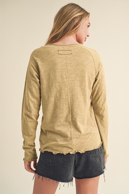 Aemi + Co Lettuce Hemline Round Neck Raglan Sleeve T-Shirt - S. M. & Co.