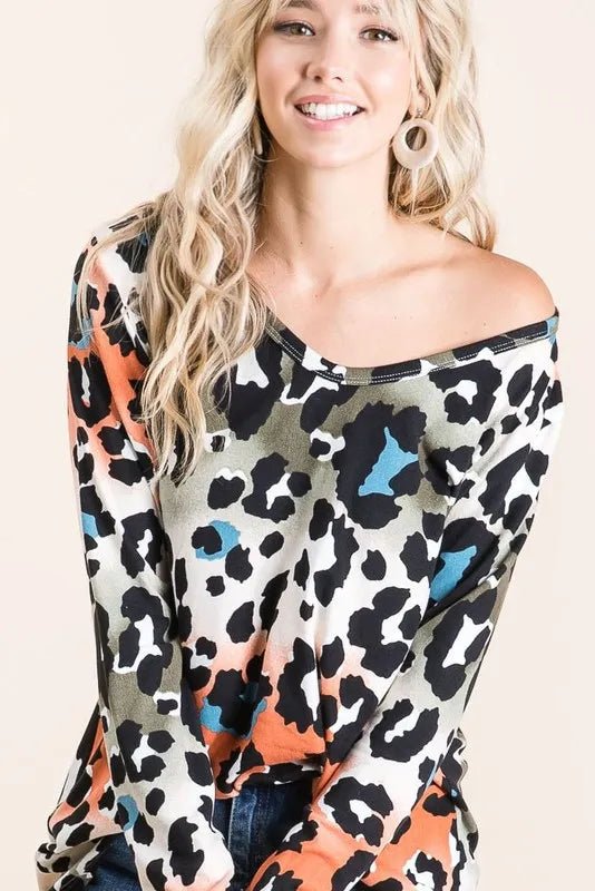 BiBi Gradation Leopard Print Soft Knit Deep U Neck Top - S. M. & Co.