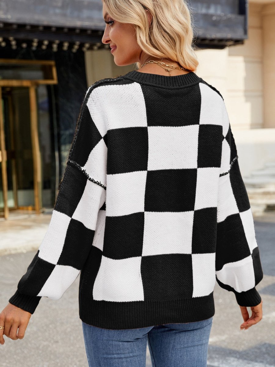 Checkered Round Neck Long Sleeve Sweater - S. M. & Co.