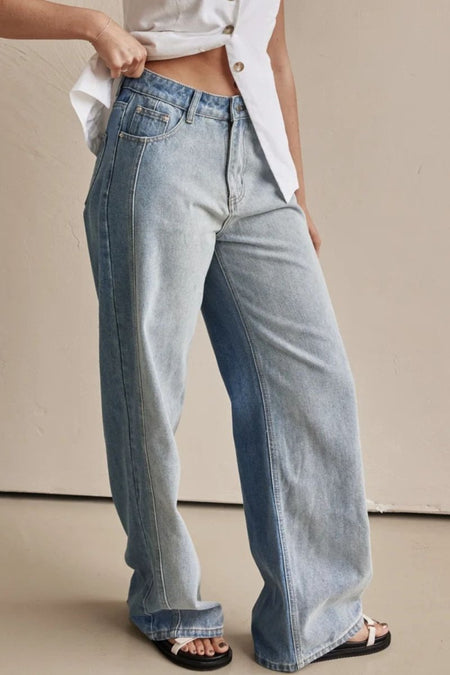 Contrast Straight Leg Jeans with Pockets - S. M. & Co.