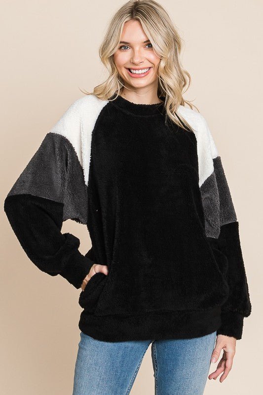 Culture Code Color Block Faux Fur Raglan Sleeve Sweatshirt - S. M. & Co.