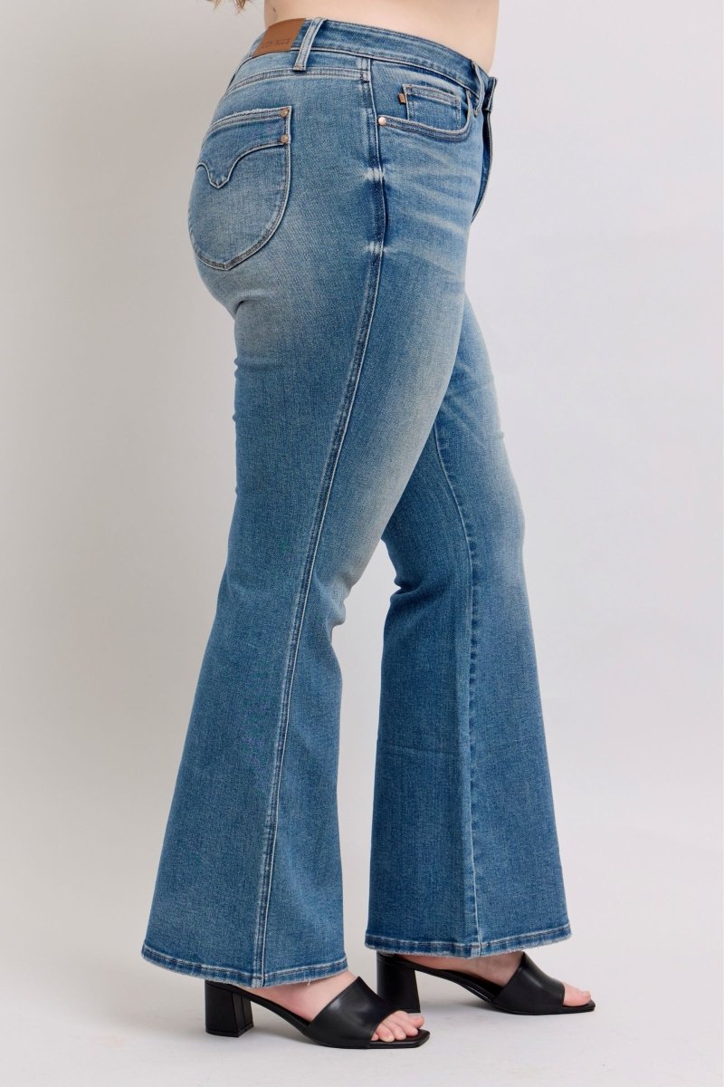 Judy Blue MR Tummy Control Vintage Wash Jeans - S. M. & Co.