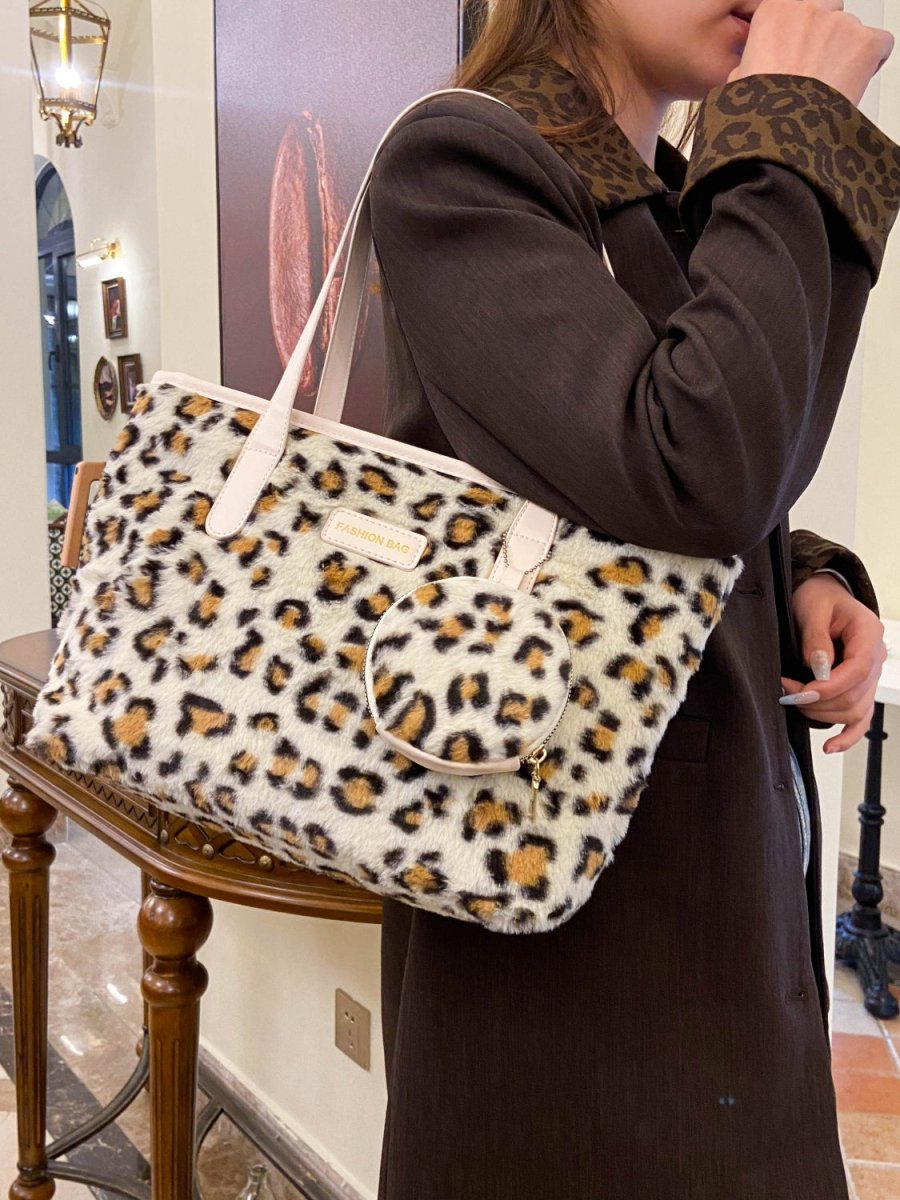 Leopard Faux Fur Tote Bag with Coin Purse - S. M. & Co.