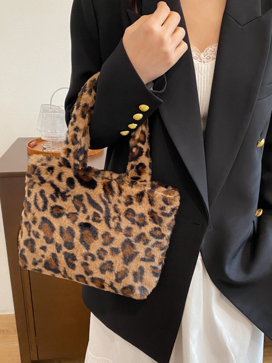 Leopard Fluff Handbag with Zip - S. M. & Co.