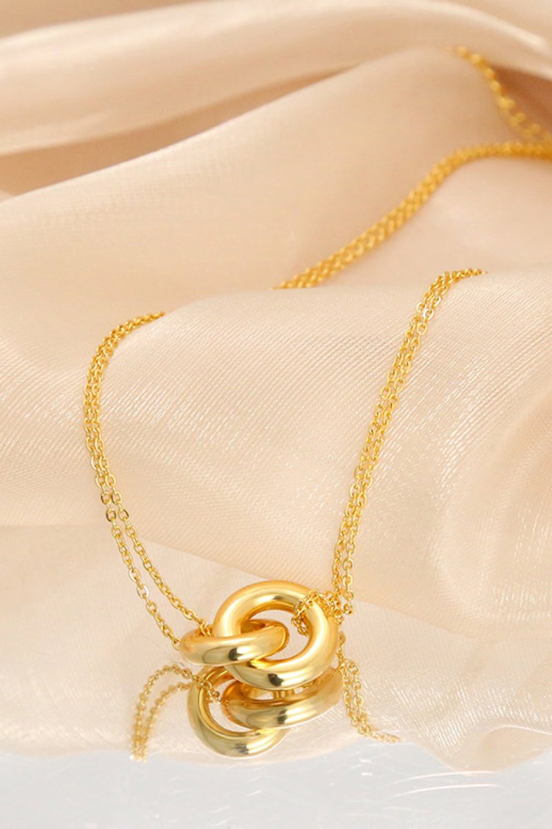 Linked Ring Pendant Chain Necklace - S. M. & Co.