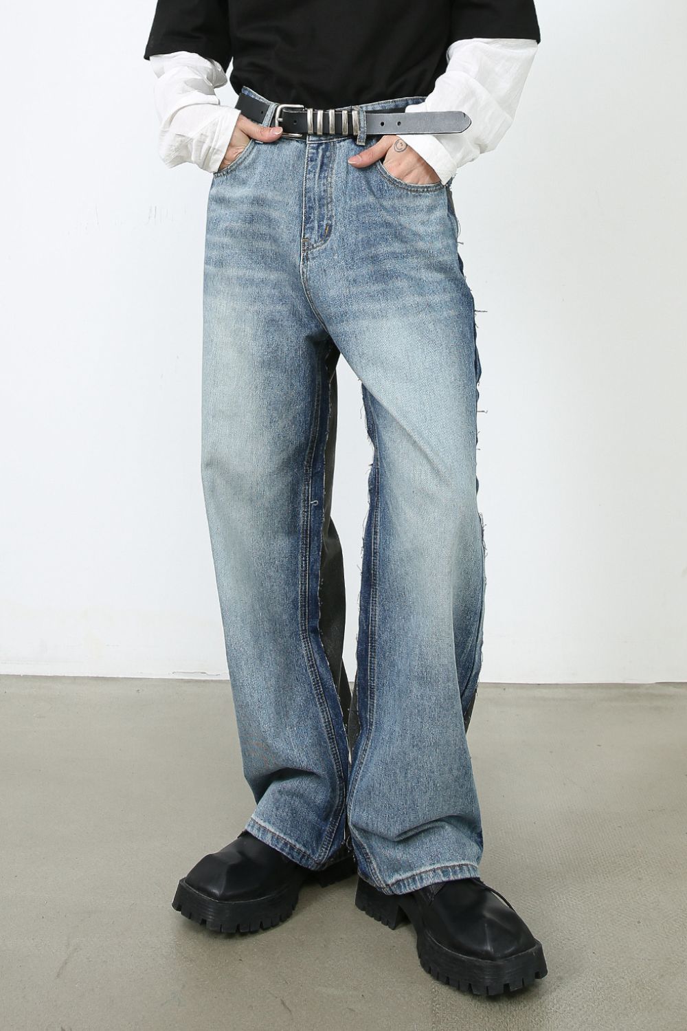 Men's Contrast Loose Fit Jeans - S. M. & Co.