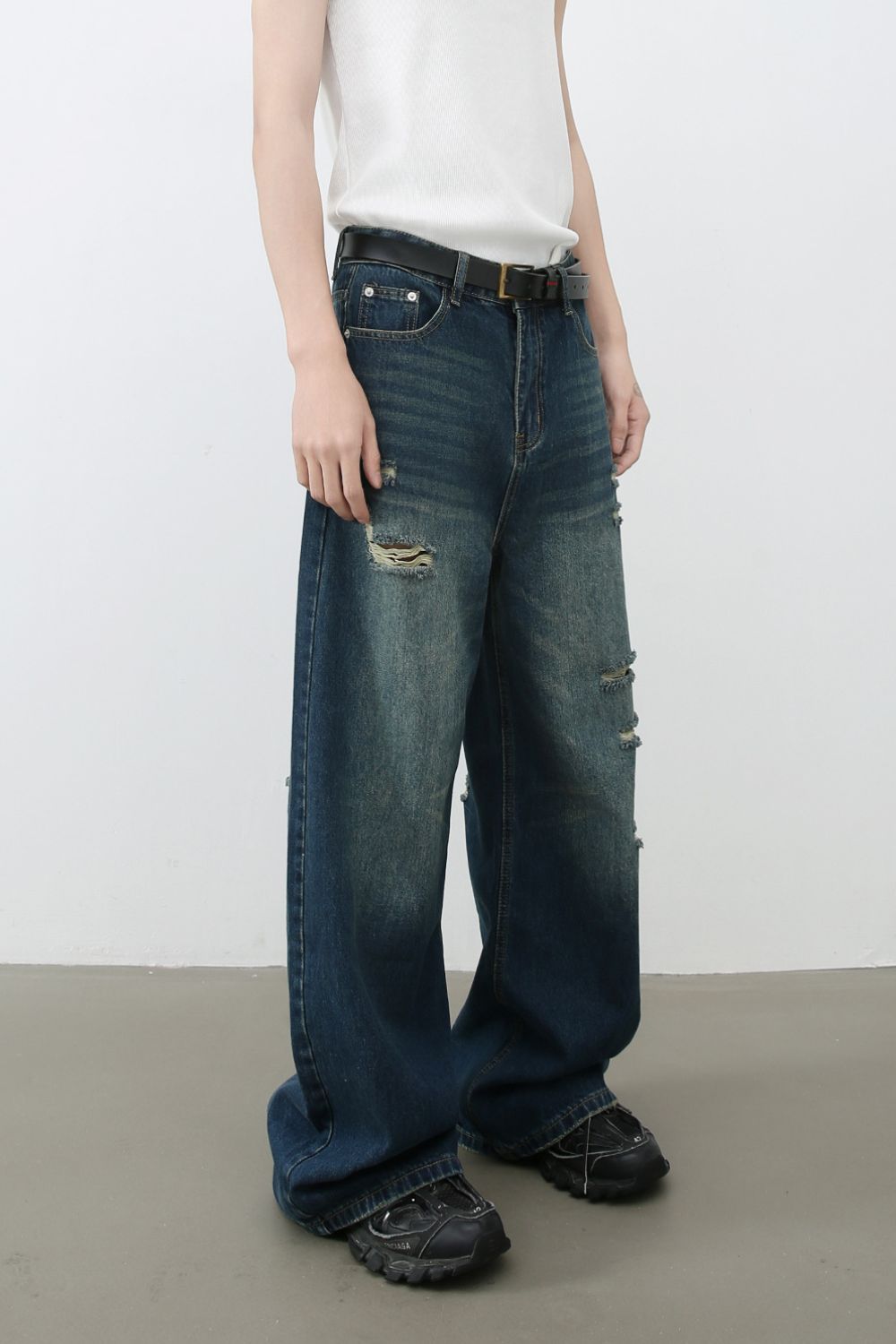 Men's Distressed Wide Leg Jeans - S. M. & Co.