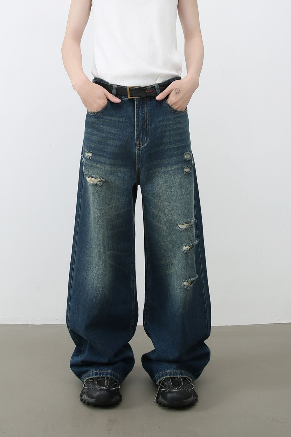 Men's Distressed Wide Leg Jeans - S. M. & Co.