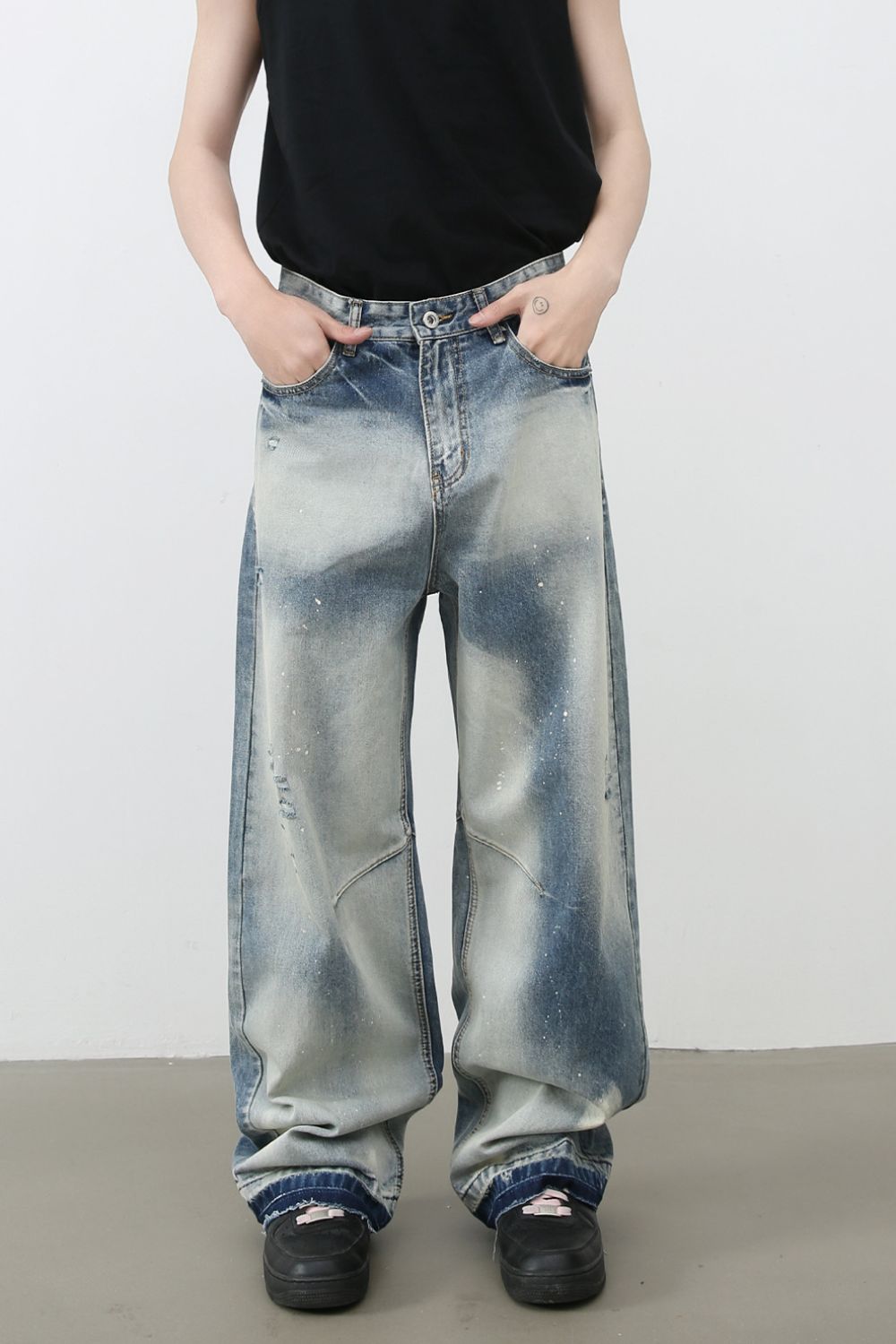 Men's Distressed Wide Leg Jeans - S. M. & Co.