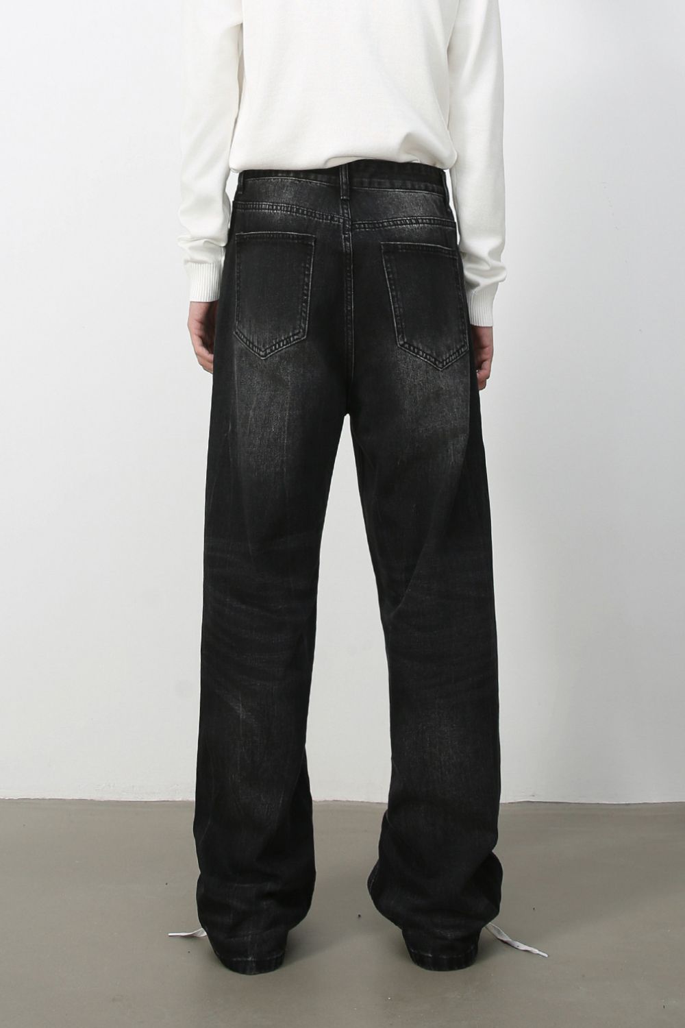 Men's Loose Fit Jeans with Pockets - S. M. & Co.