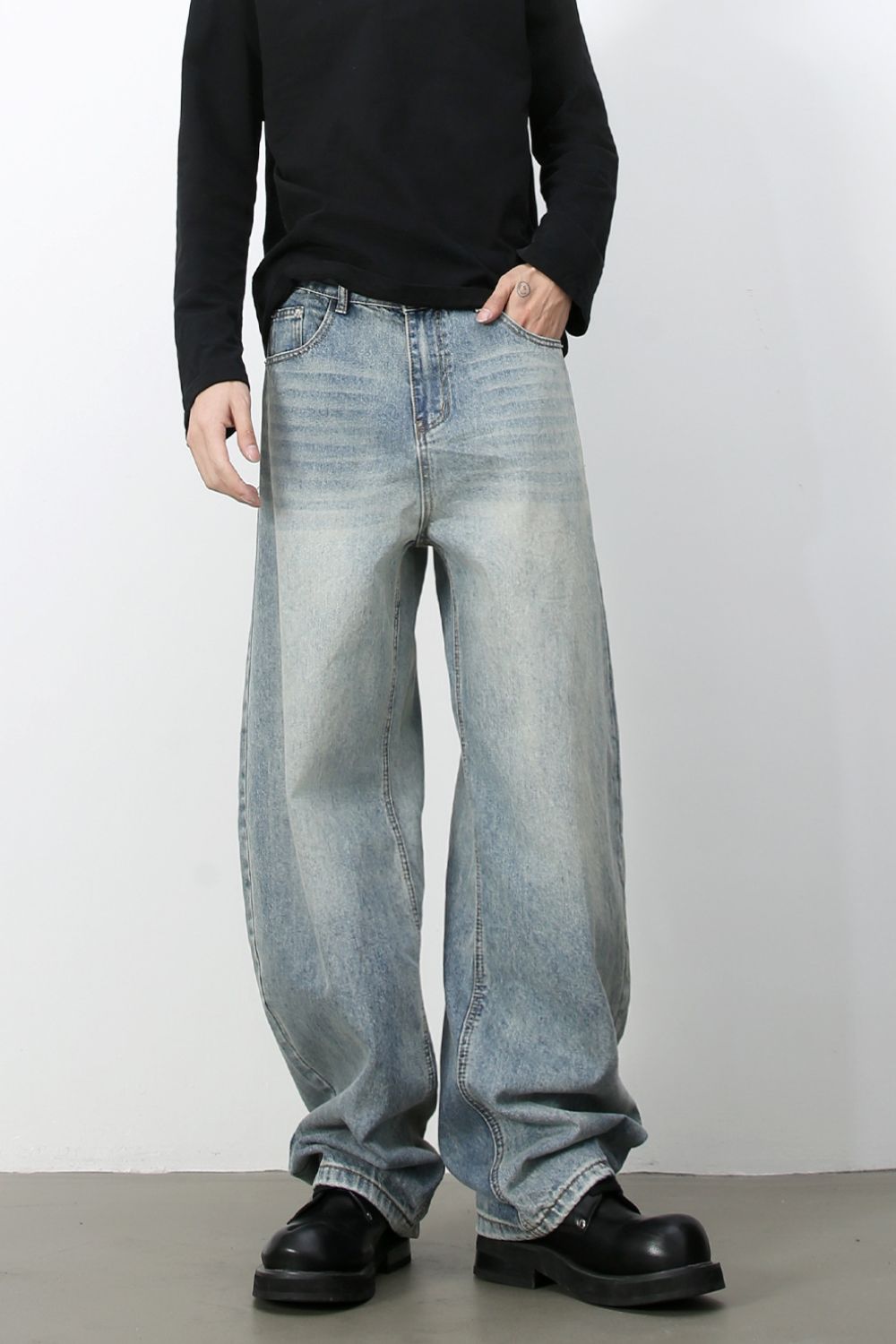 Men's Wide Leg Jeans - S. M. & Co.