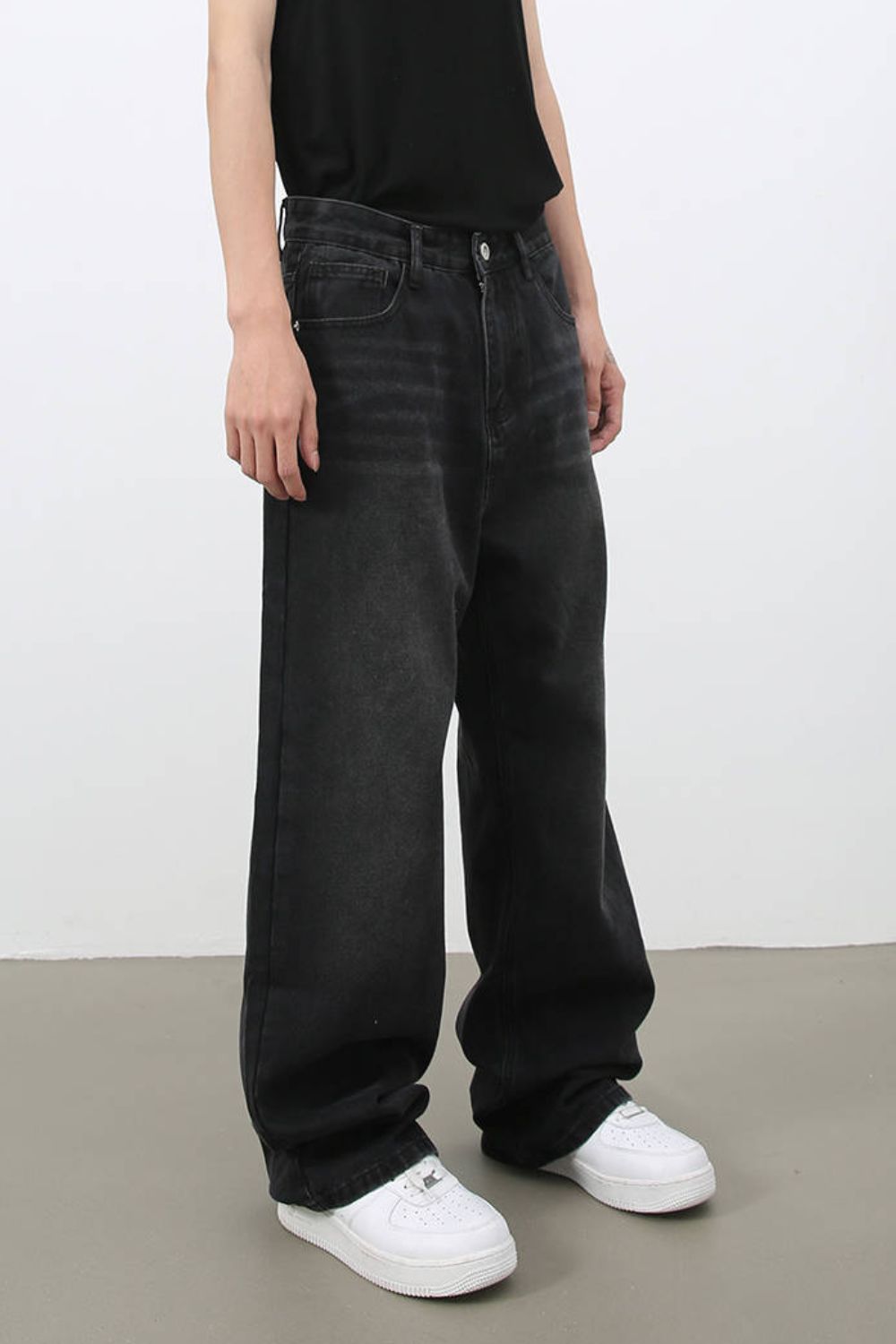 Men's Wide Leg Jeans with Pockets - S. M. & Co.