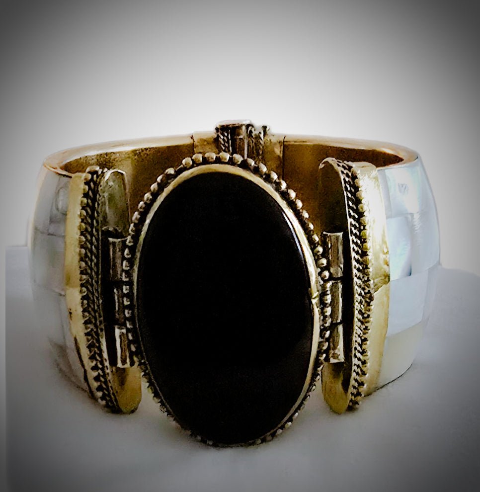 Natural Black Agate Shell Bangles