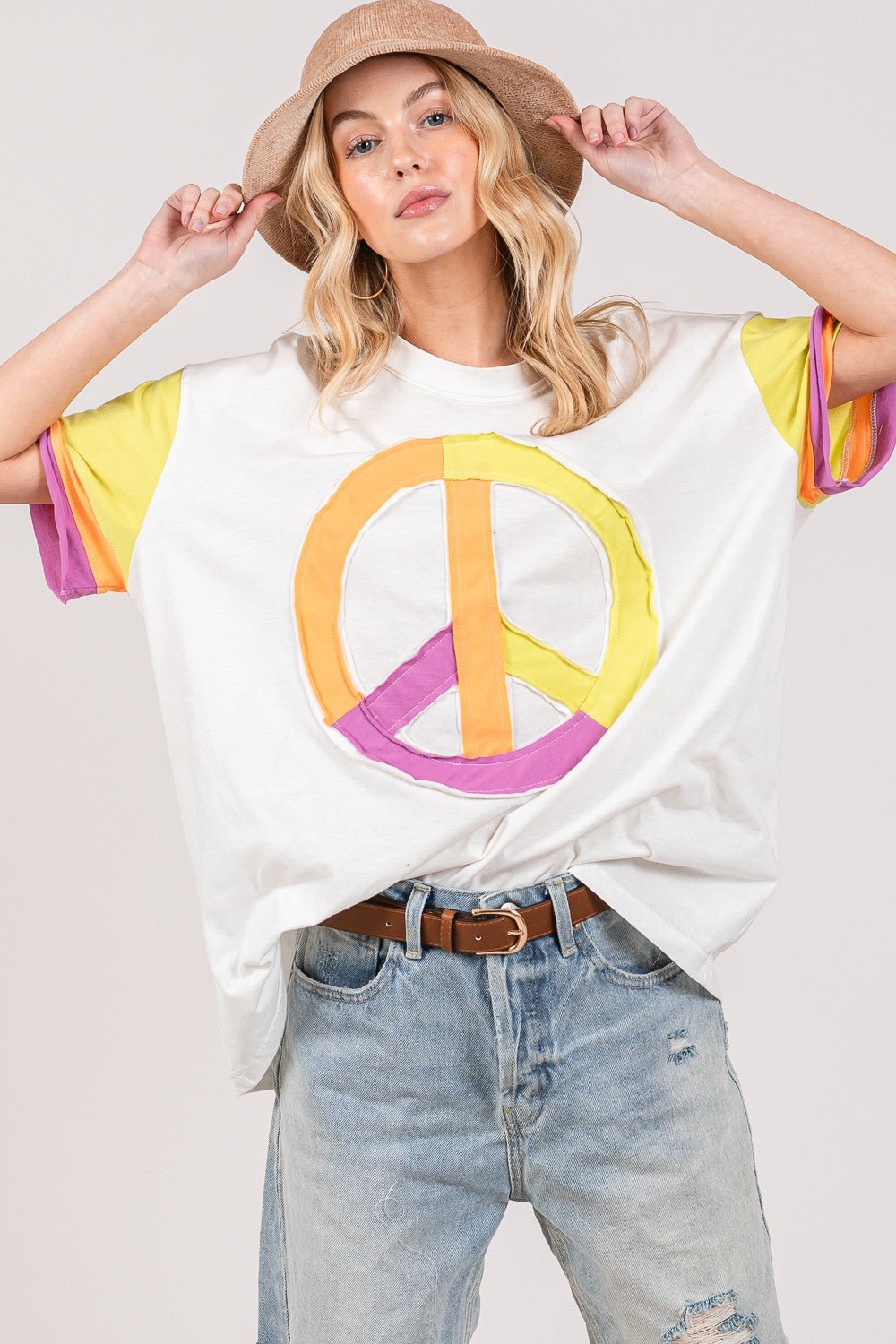 SAGE + FIG Color Block Peace Applique T - Shirt - S. M. & Co.