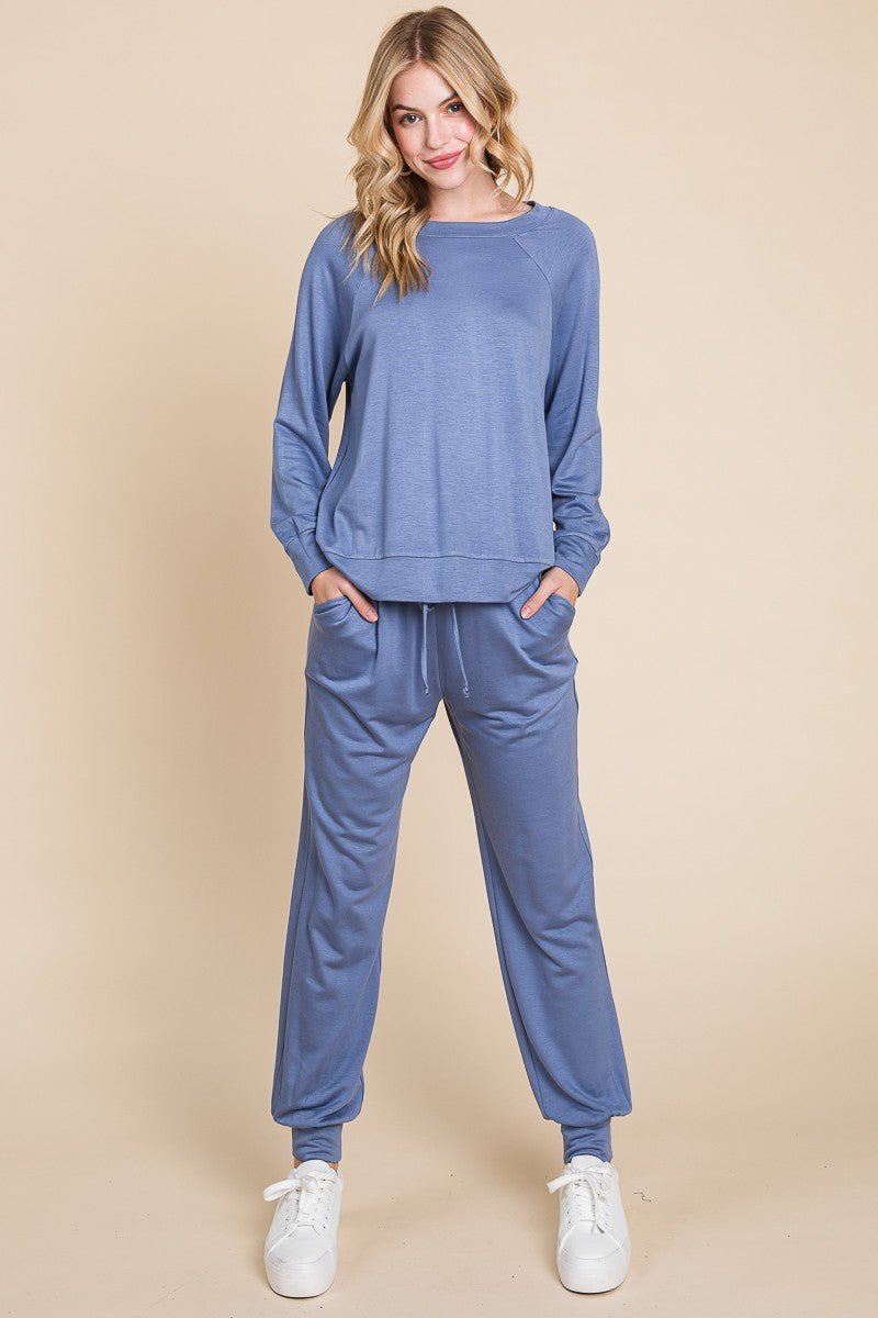 Super Lady Round Neck Raglan Sleeve Top and Pants Lounge Set - S. M. & Co.